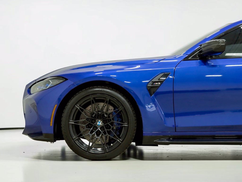 Used 2023 BMW M3 w/ M Carbon Exterior Package RWD image 3