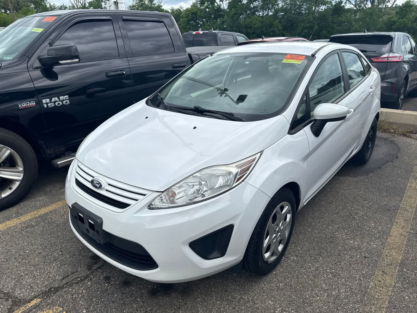 Used 2013 Ford Fiesta S FWD video 2