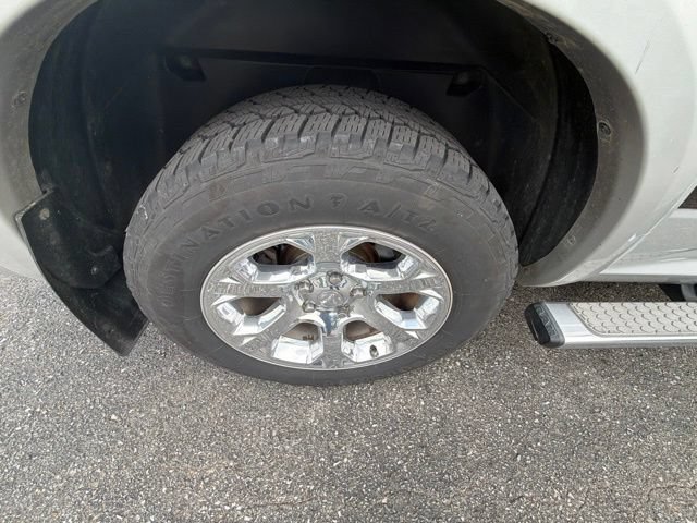 Used 2013 RAM 1500 Laramie w/ Convenience Group RWD image 9