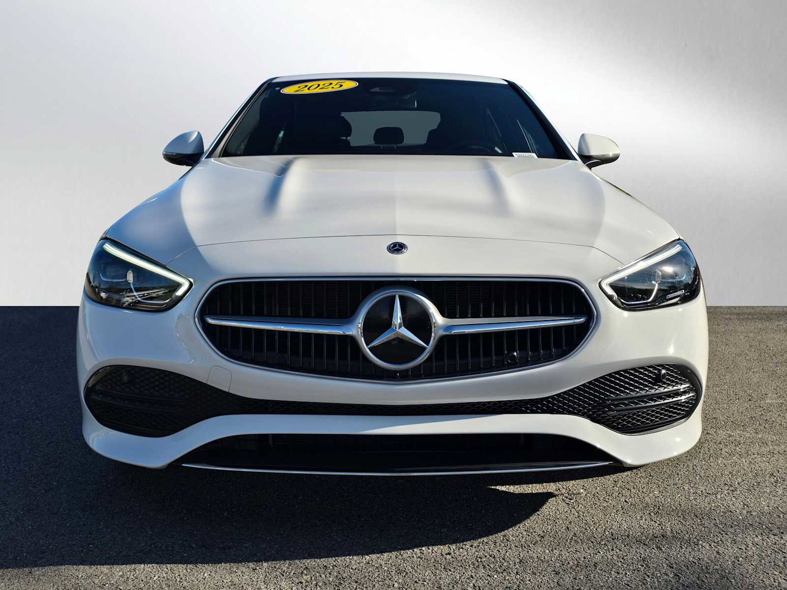 Used 2025 Mercedes-Benz C 300 Sedan image 9