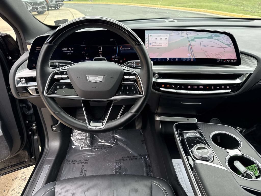 Certified 2024 Cadillac Lyriq Sport AWD/4WD image 31