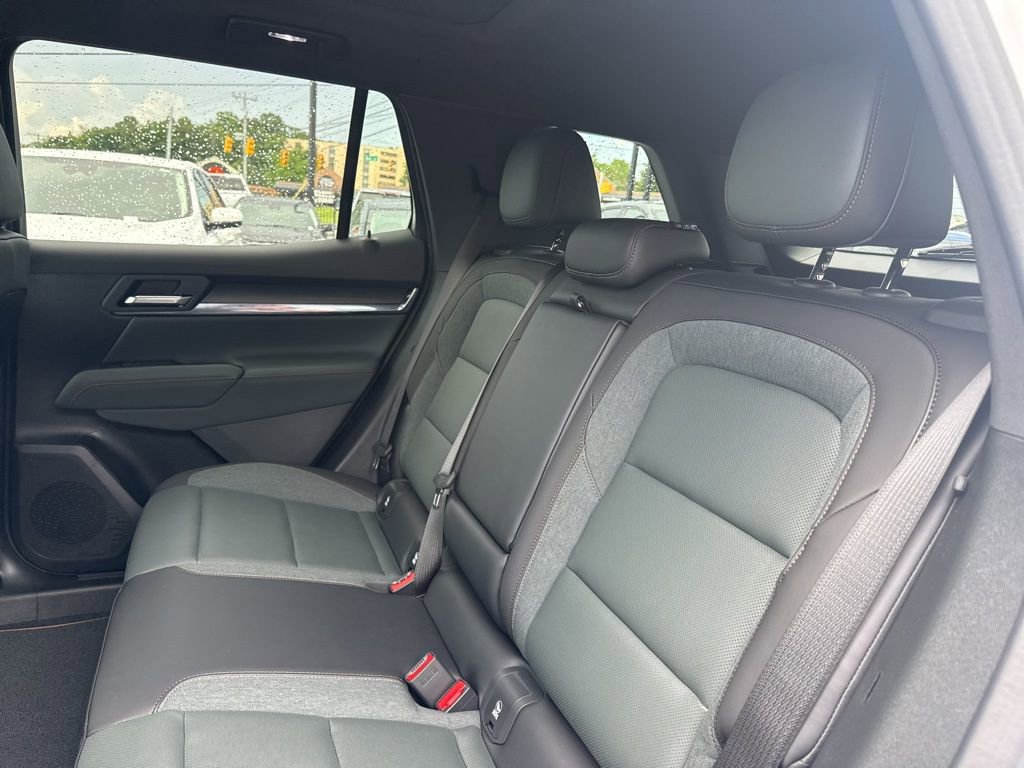 New 2026 GMC Terrain AT4 w/ Technology Package II image 33