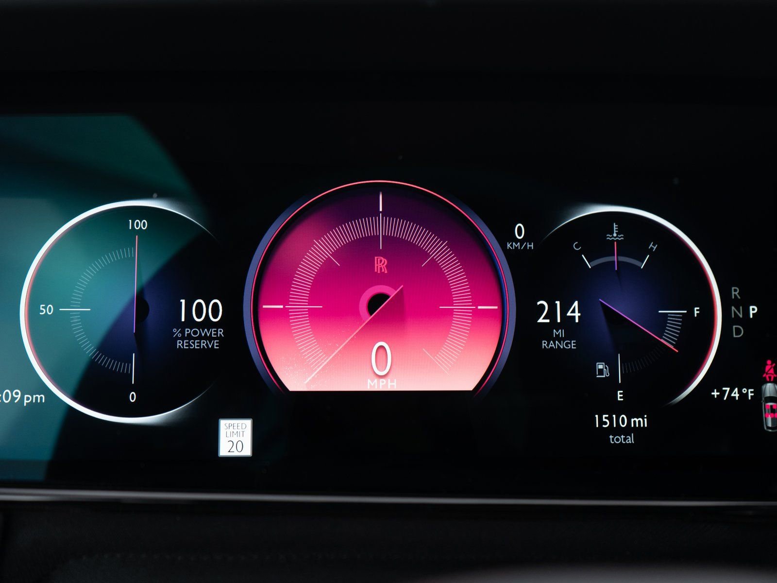 Certified 2025 Rolls-Royce Cullinan image 43