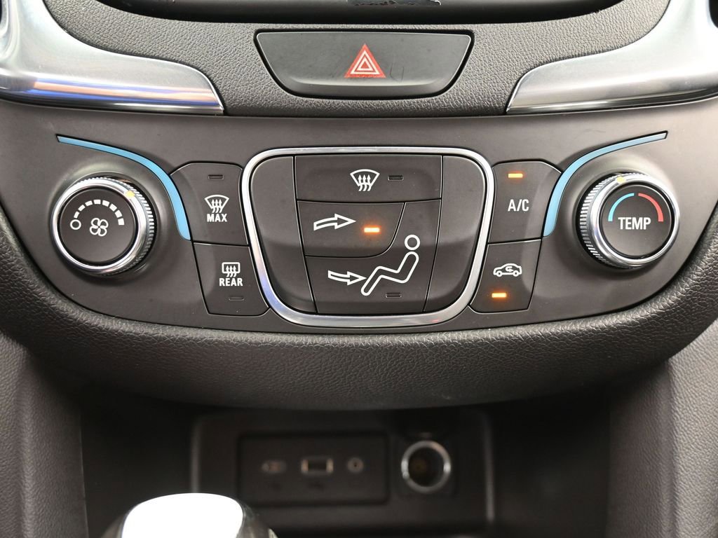 Used 2020 Chevrolet Equinox LT image 24