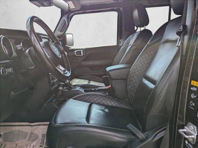 Used 2021 Jeep Gladiator Overland image 14