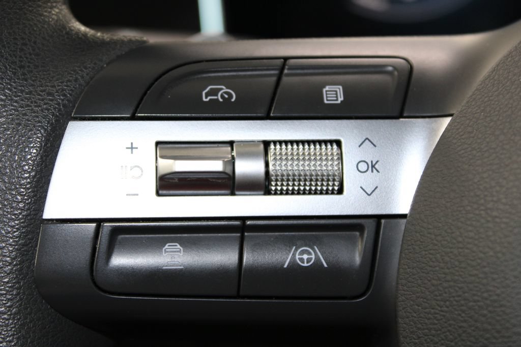 Used 2024 Hyundai Sonata SEL FWD image 24