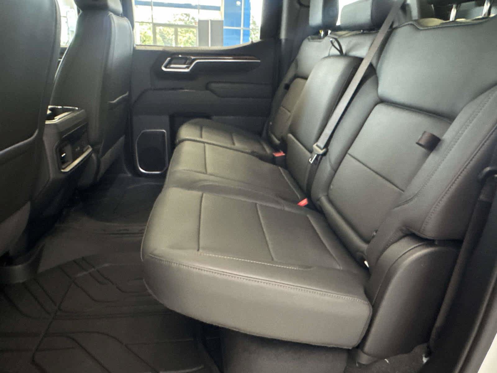 New 2026 Chevrolet Silverado 1500 RST AWD/4WD image 7