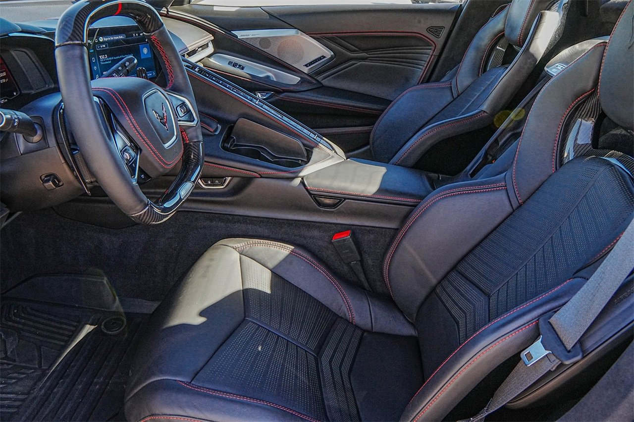 Used 2025 Chevrolet Corvette E-Ray w/ Battery Protection Package image 19