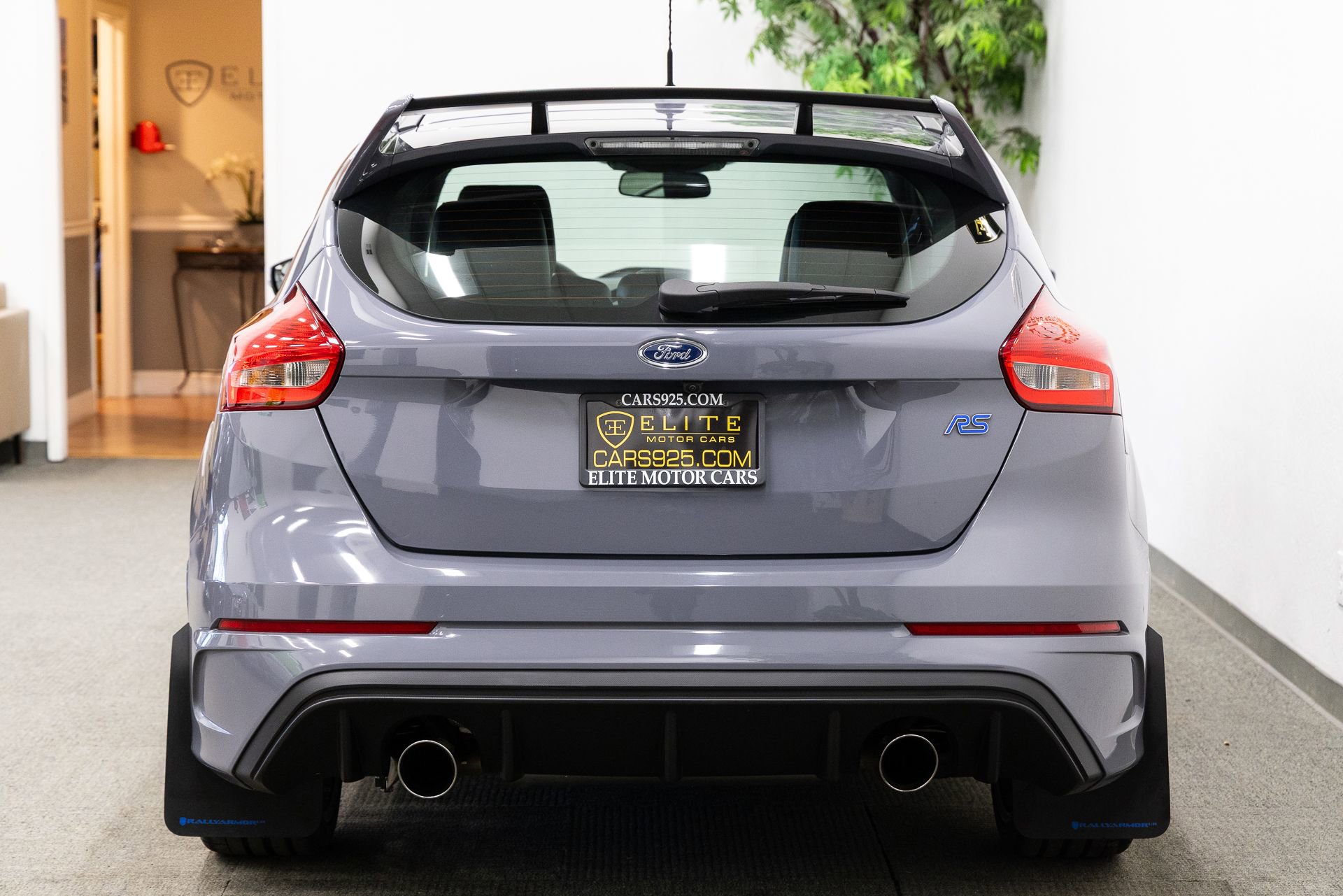 Used 2017 Ford Focus RS image 4