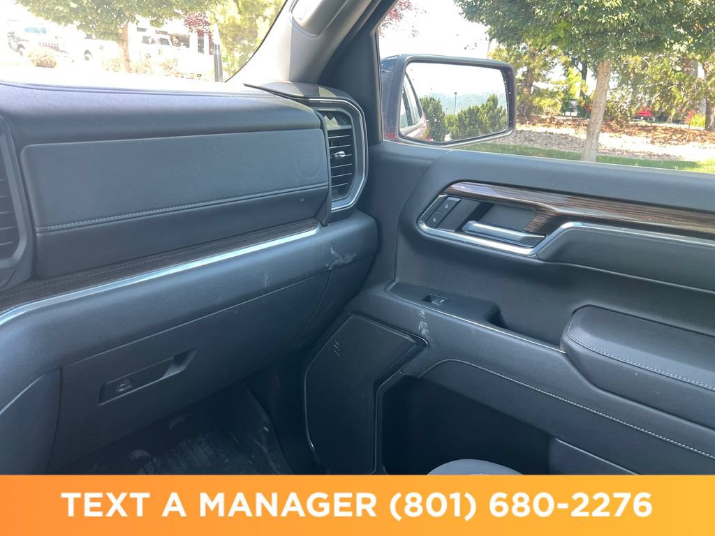 Used 2023 Chevrolet Silverado 1500 RST AWD/4WD image 25