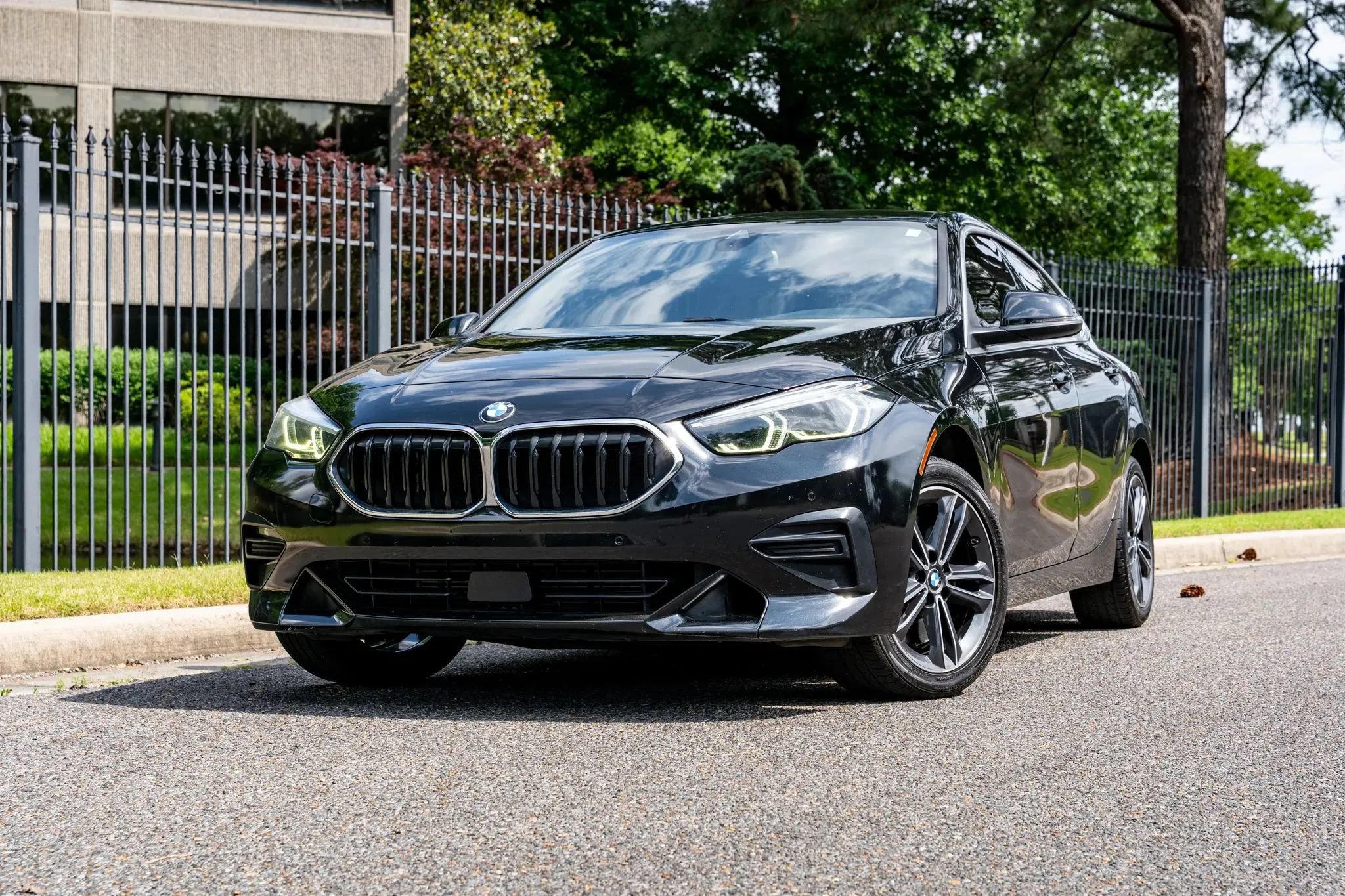 Used 2022 BMW 228i Gran Coupe FWD image 2