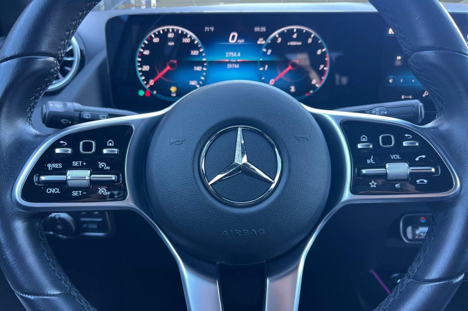 Certified 2023 Mercedes-Benz GLA 250 4MATIC image 10