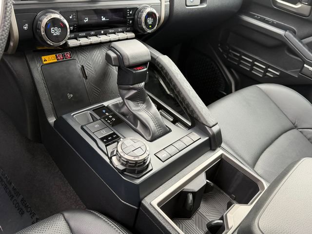 Used 2024 Toyota Tacoma TRD Off-Road w/ TRD Off Road Premium Package image 28