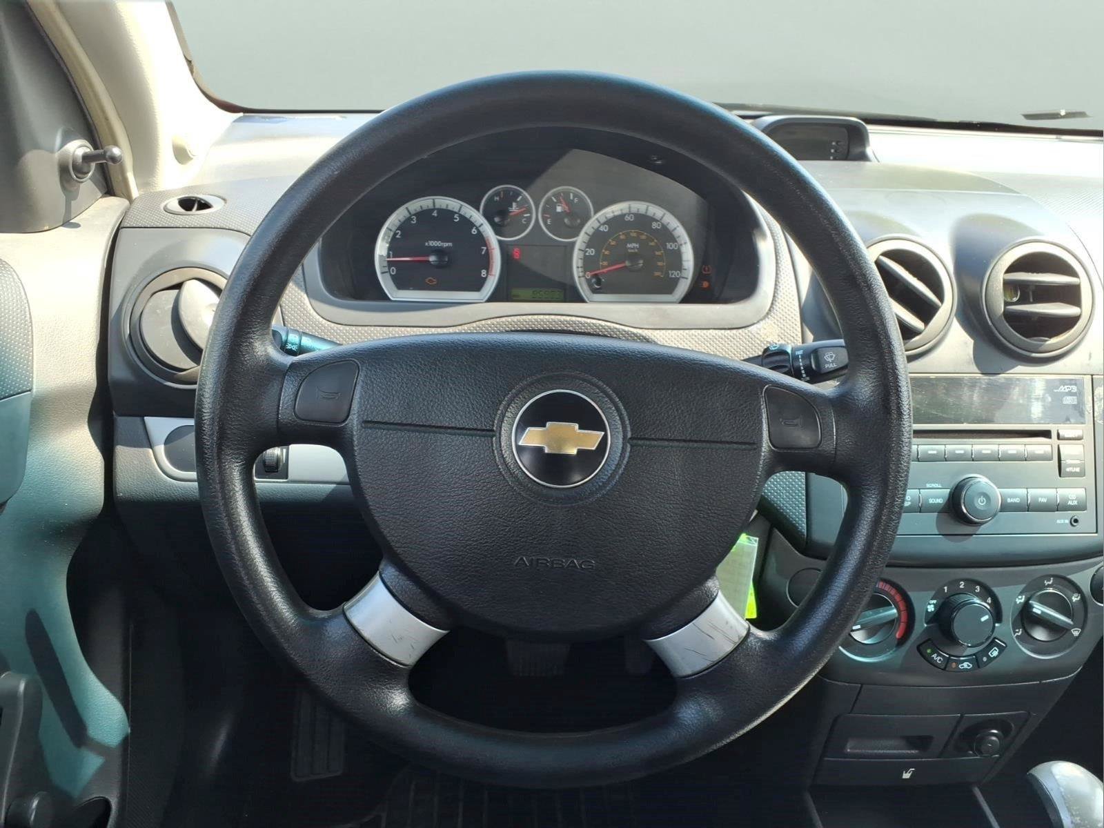 Used 2011 Chevrolet Aveo LT FWD image 8