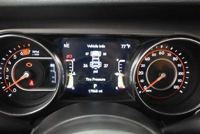 Used 2023 Jeep Wrangler Sport AWD/4WD image 14