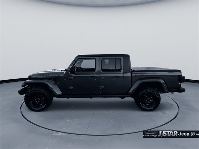 Used 2024 Jeep Gladiator Sport image 8