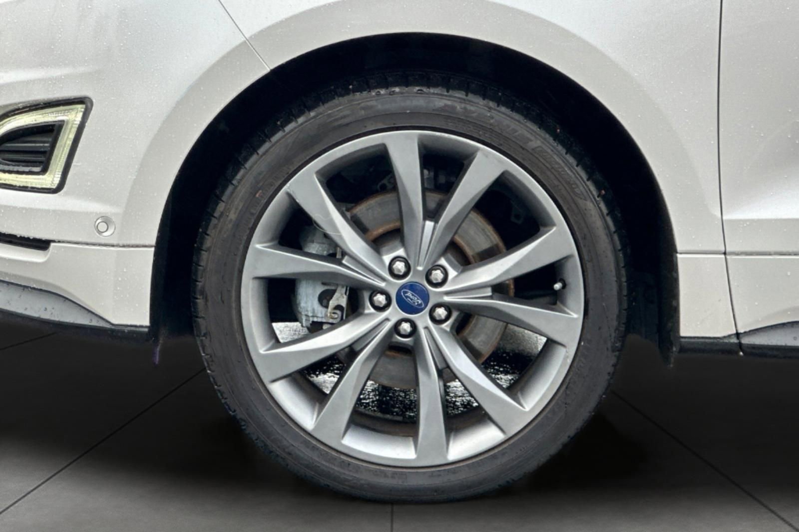 Used 2016 Ford Edge Sport w/ Equipment Group 401A image 5