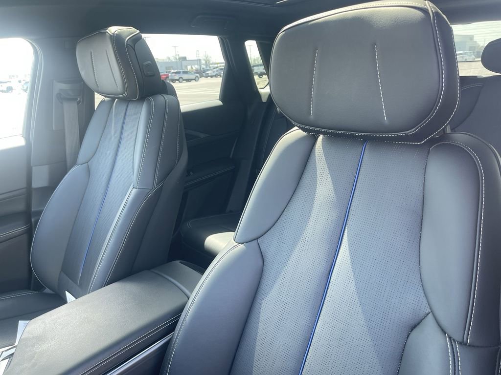 Certified 2024 Cadillac Lyriq Sport AWD/4WD image 17