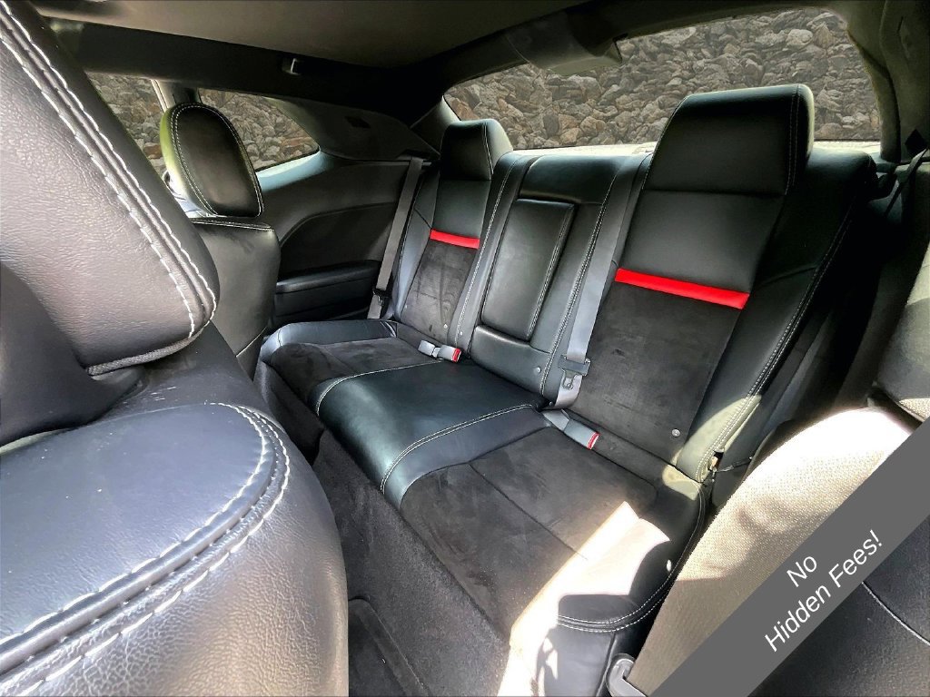 Used 2009 Dodge Challenger SRT8 w/ SRT Option Group II RWD image 22