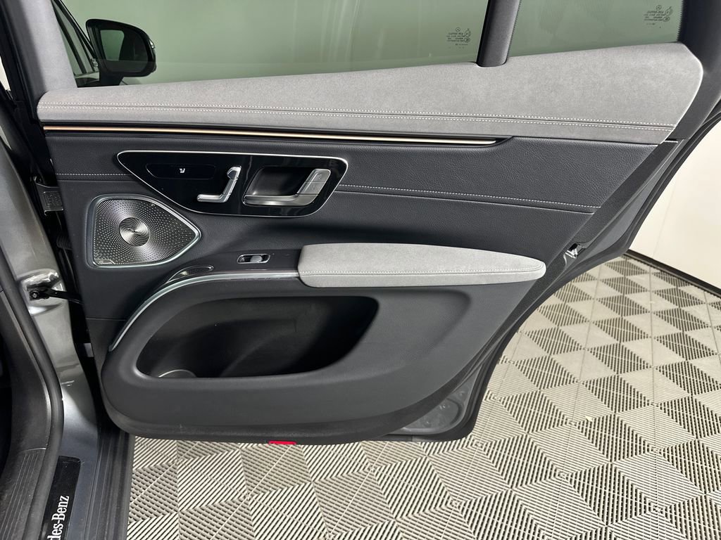 Certified 2023 Mercedes-Benz EQS 450+ 4MATIC SUV image 18