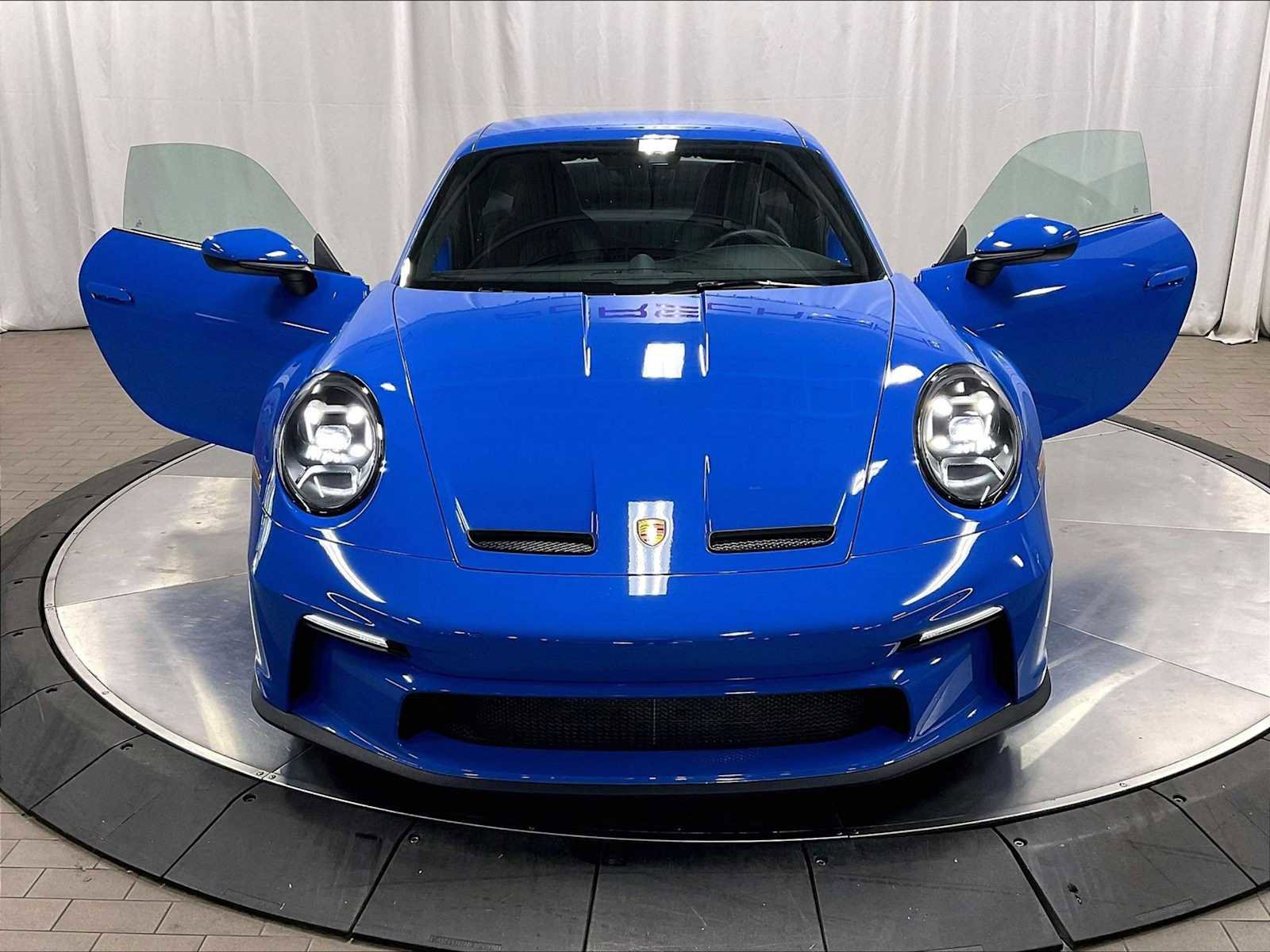 Used 2022 Porsche 911 GT3 RWD image 32