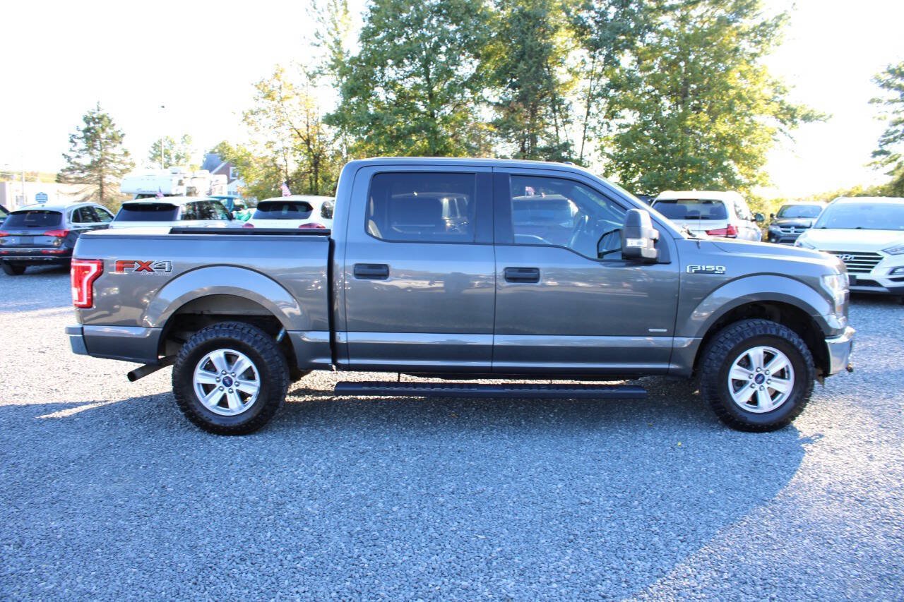 Used 2015 Ford F150 XLT w/ Equipment Group 301A Mid AWD/4WD image 6