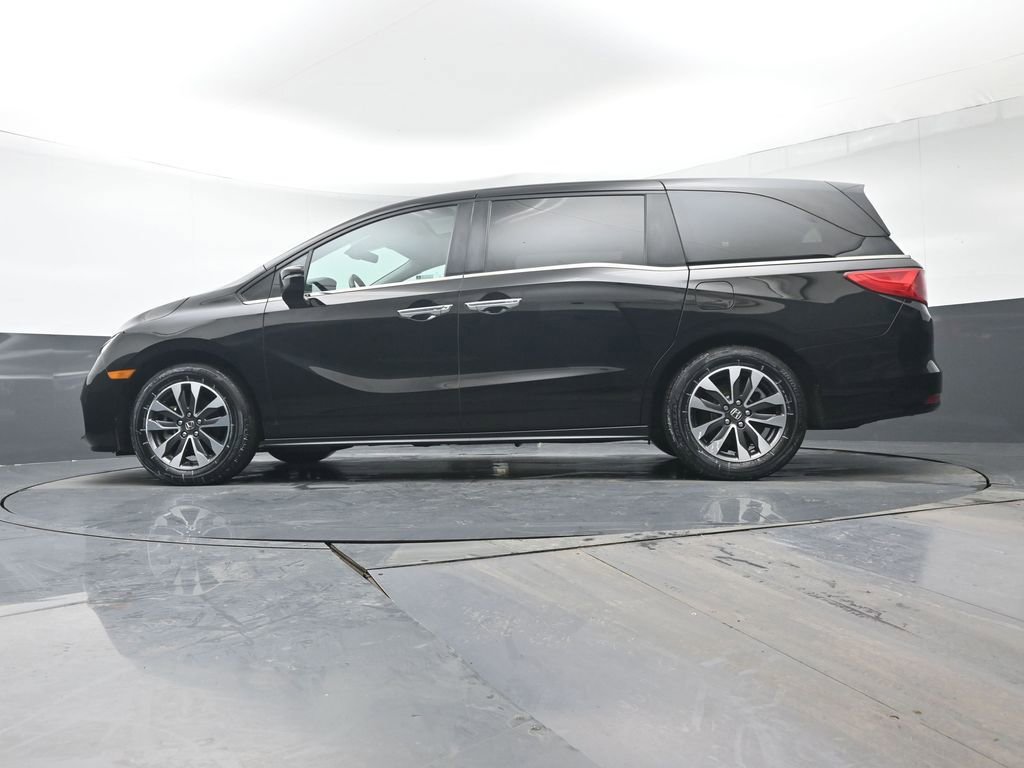 Certified 2024 Honda Odyssey EX-L image 32