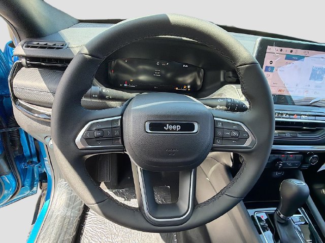 New 2026 Jeep Compass Limited w/ Sun, Sound & Navigation Group AWD/4WD image 12