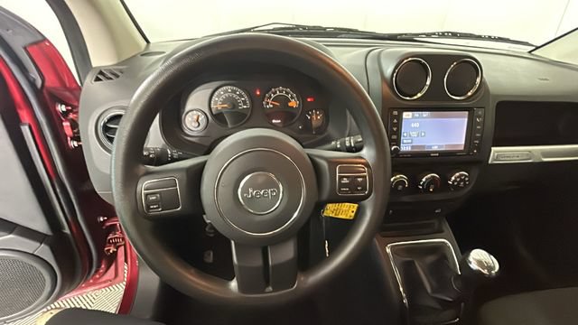 Used 2014 Jeep Compass Sport w/ Power Value Group AWD/4WD image 13