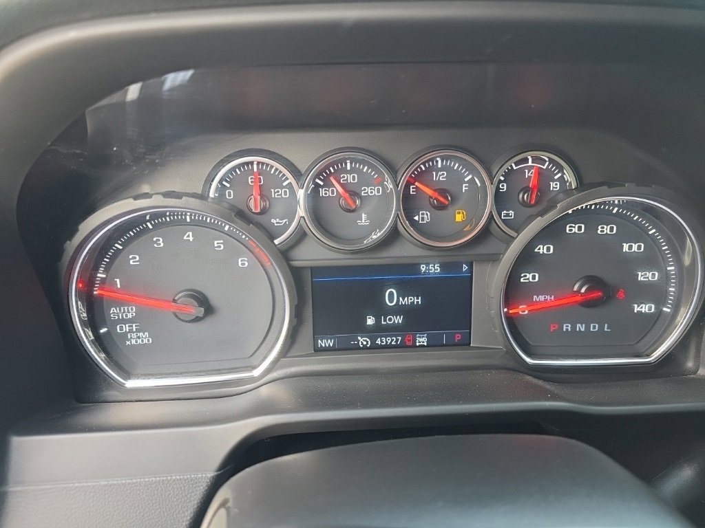 Used 2021 Chevrolet Silverado 1500 LT image 13