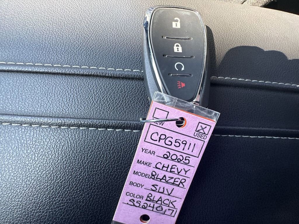 Certified 2025 Chevrolet Blazer LT image 17