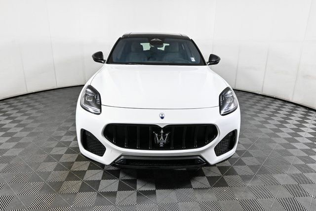 New 2025 Maserati Grecale Folgore AWD/4WD image 2