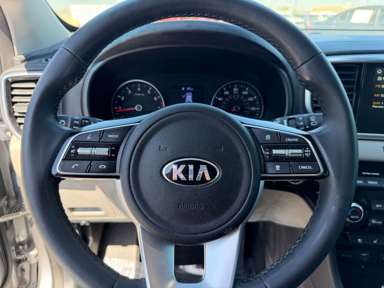 Used 2021 Kia Sportage EX w/ EX Technology Package image 16