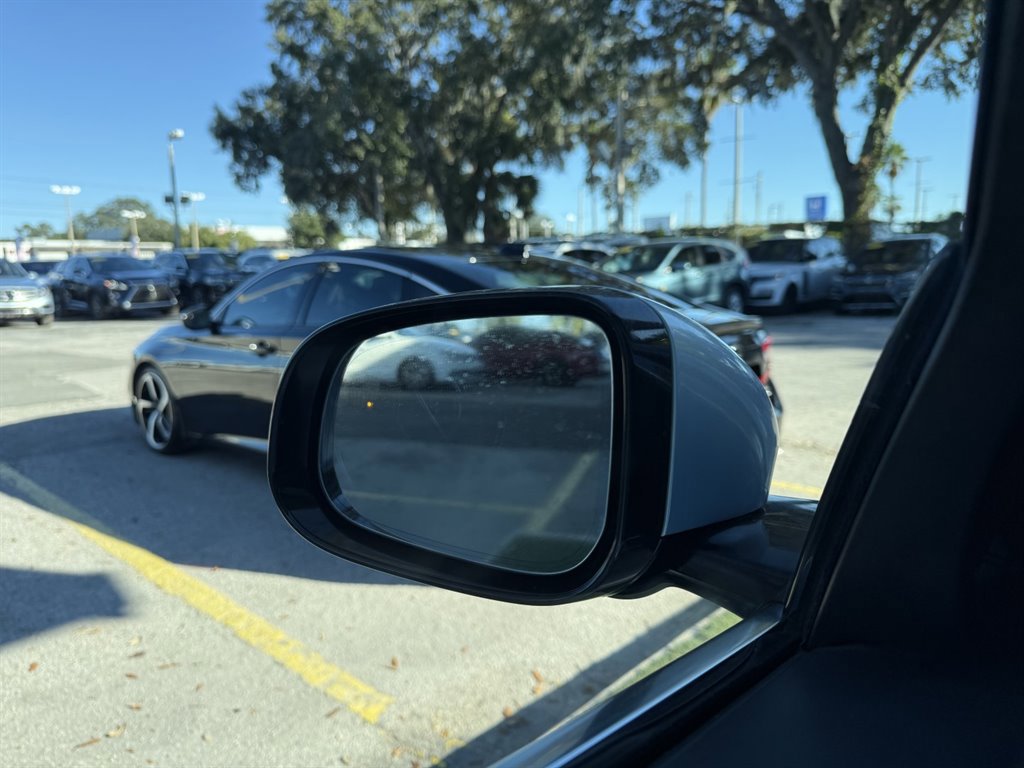 Used 2014 Jaguar XJ AWD image 33