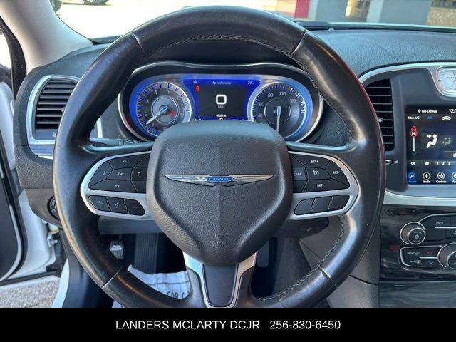 Used 2019 Chrysler 300 Touring L w/ Quick Order Package 22F image 24