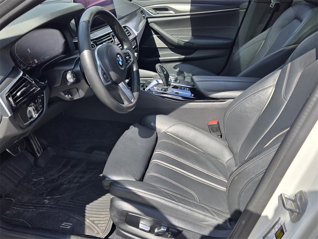 Used 2021 BMW 530i w/ M Sport Package image 10