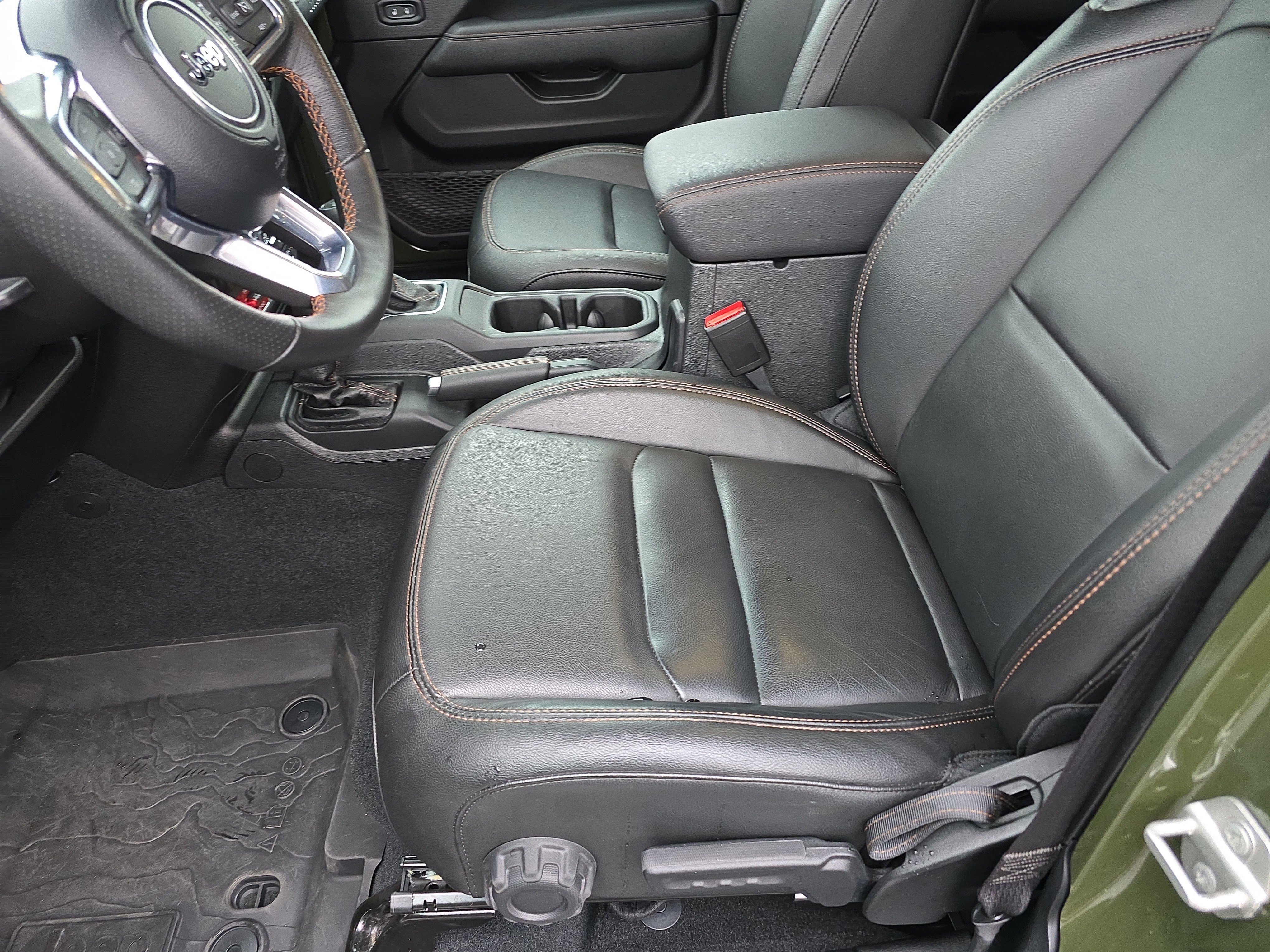 Used 2023 Jeep Wrangler Unlimited Rubicon 392 image 22