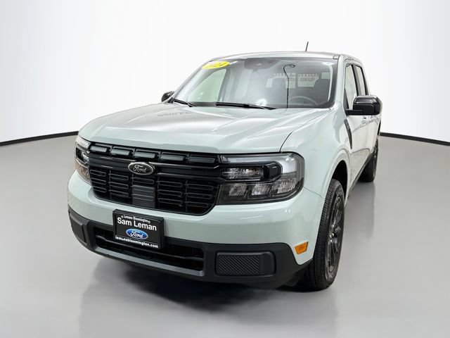 Used 2024 Ford Maverick Lariat w/ Black Appearance Package FWD image 3