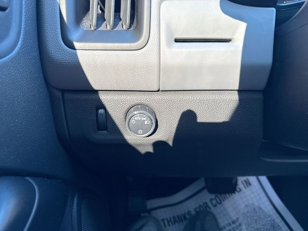 Used 2020 Chevrolet Colorado W/T image 17