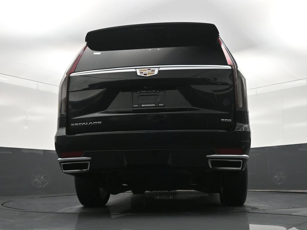 Used 2021 Cadillac Escalade ESV Premium Luxury w/ Driver Assist Tech Package RWD image 28