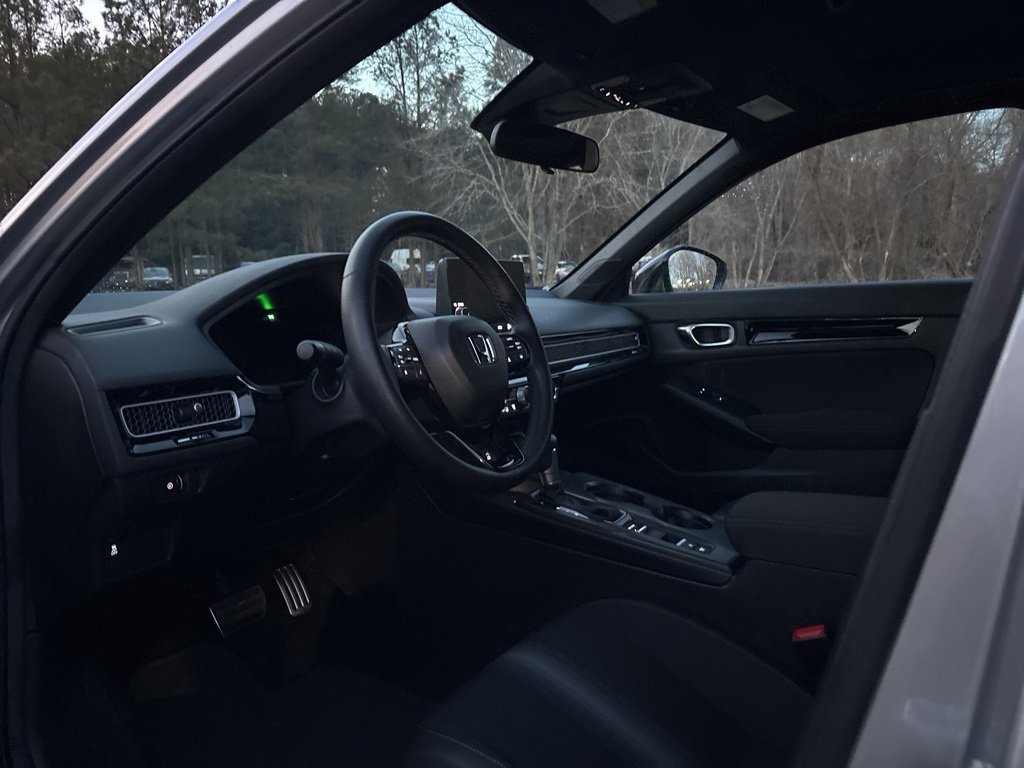 Used 2025 Honda Civic Sport image 18