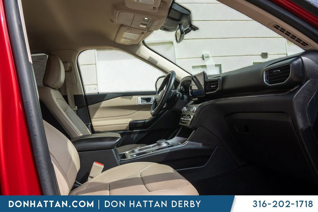 Used 2020 Ford Explorer Limited w/ Class III Trailer Tow Package image 24