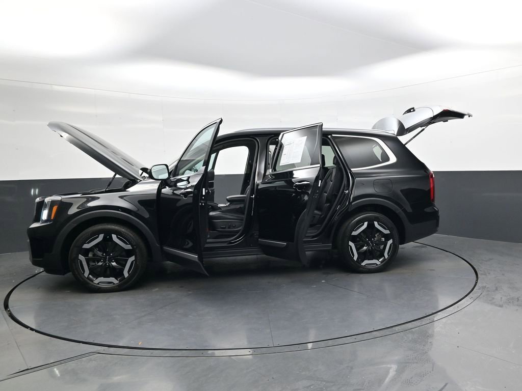 Used 2023 Kia Telluride S w/ S Sunroof Package image 48