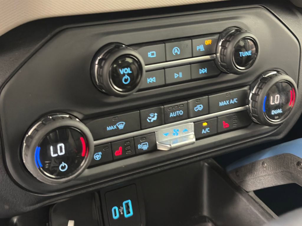 Certified 2023 Ford Bronco Wildtrak AWD/4WD image 21