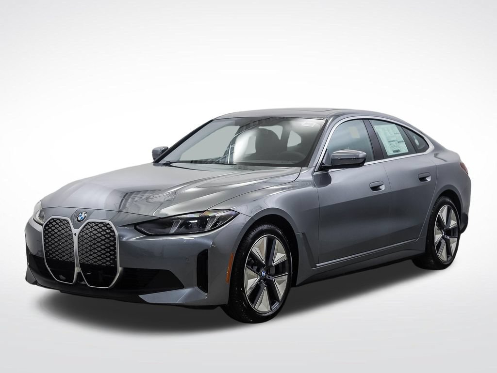 Used 2026 BMW i4 xDrive40i w/ Parking Assistance Package AWD/4WD image 1