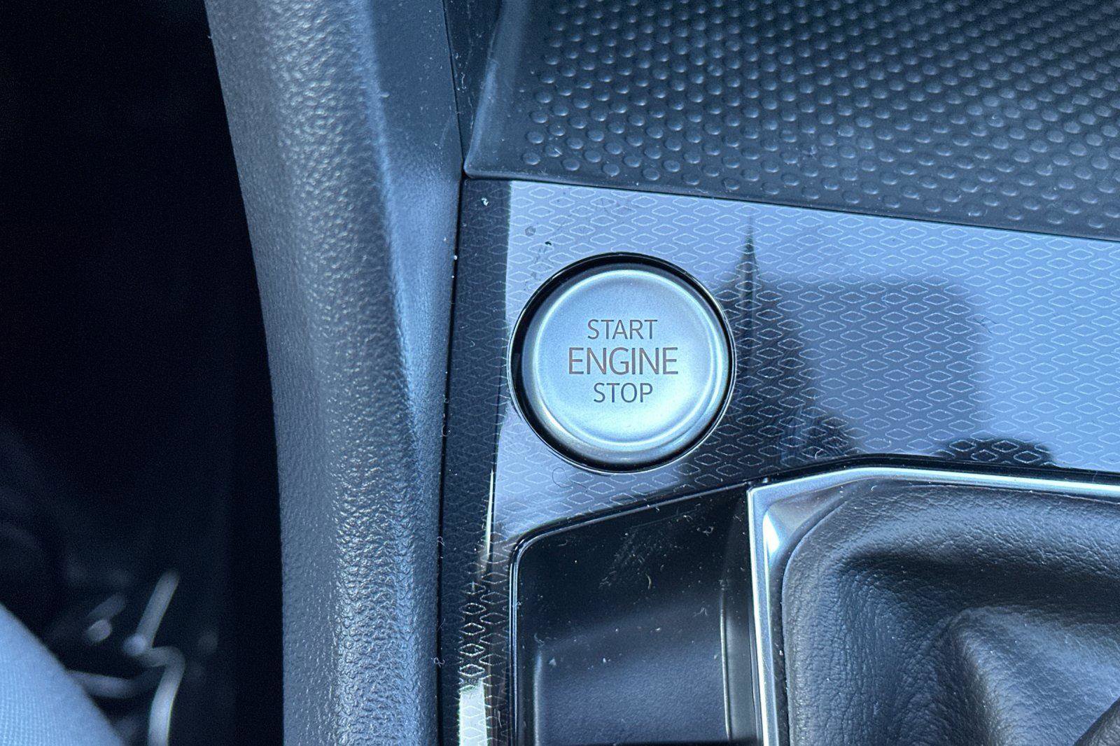 New 2026 Volkswagen Taos S image 21