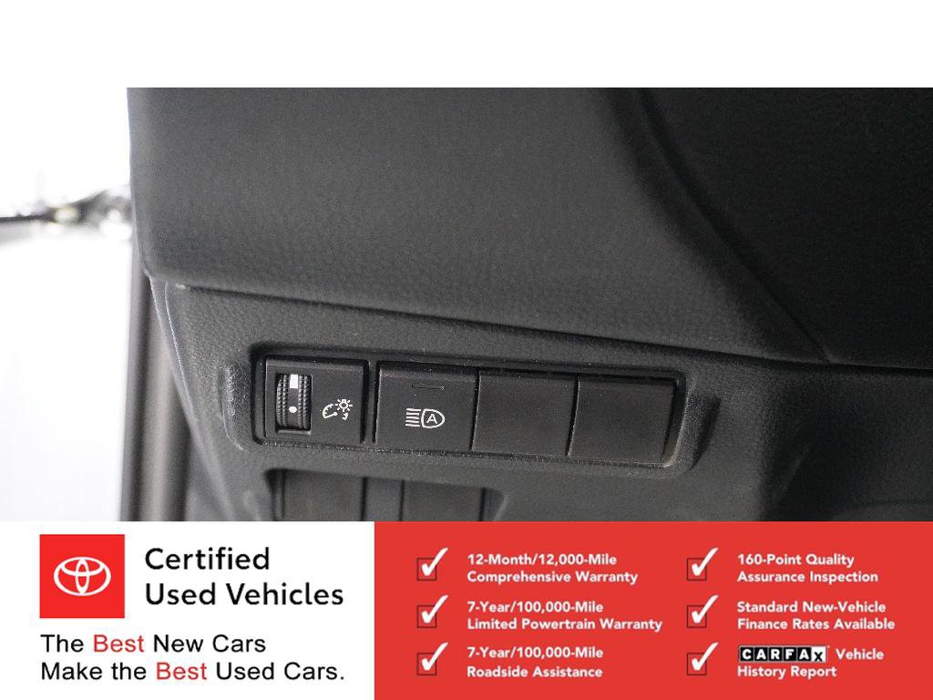 Certified 2022 Toyota Corolla Cross LE w/ Moonroof Package FWD image 15