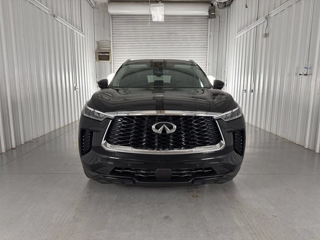 Certified 2026 INFINITI QX60 Luxe w/ Cargo Package FWD image 2