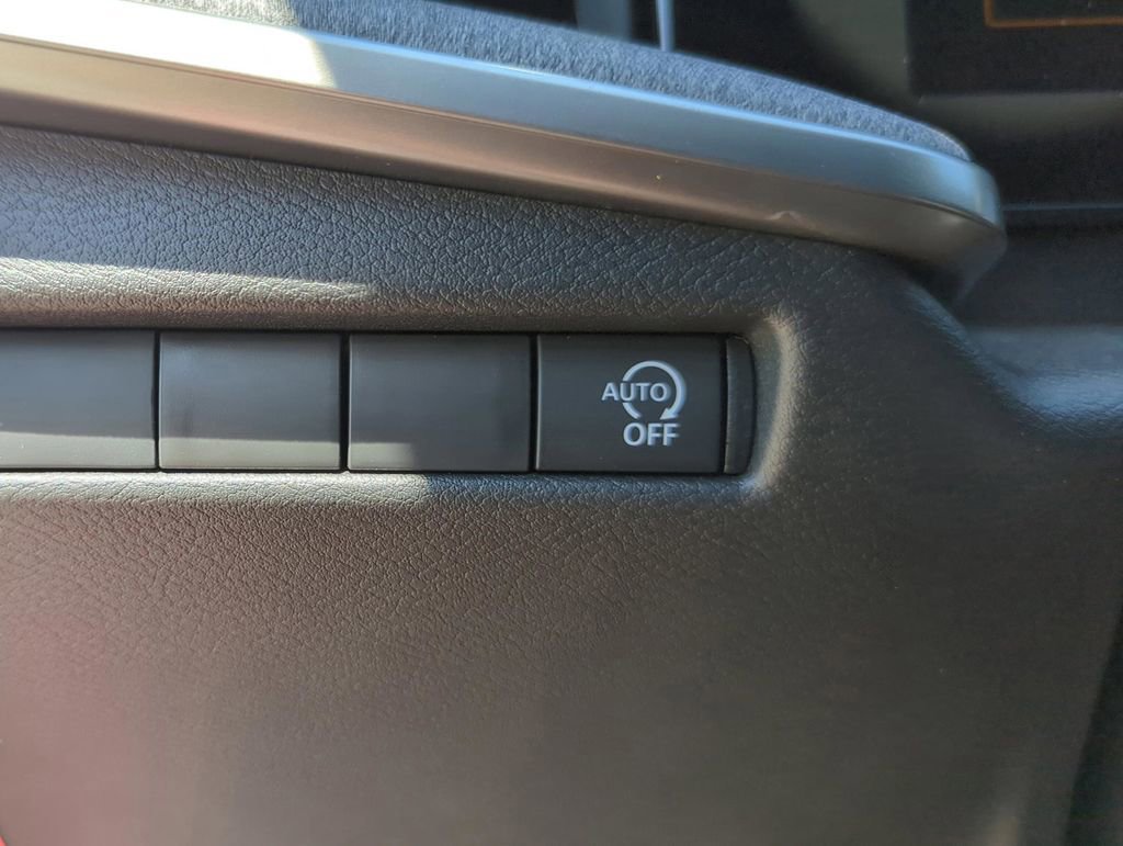 New 2026 Nissan Kicks SV image 27