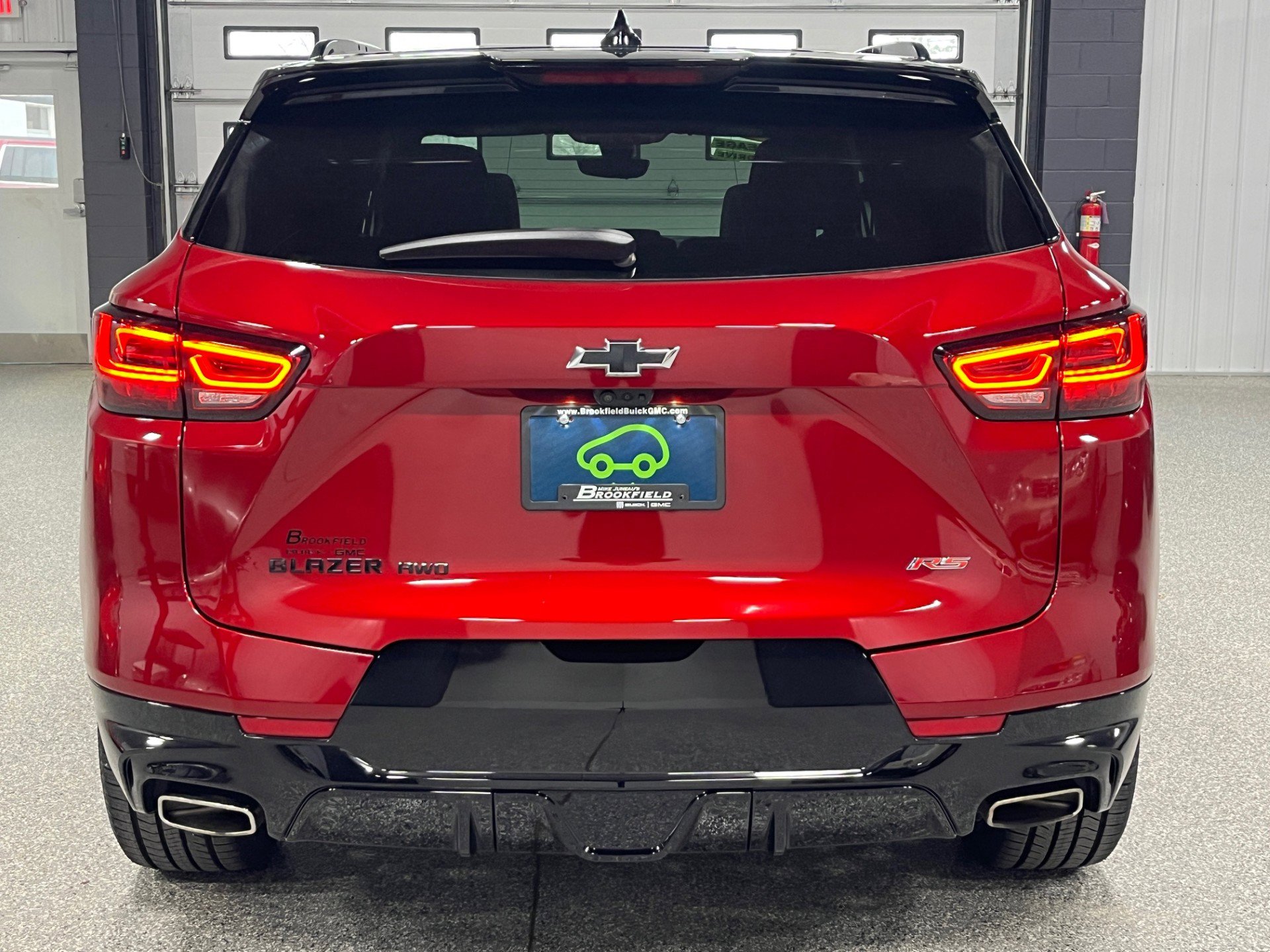 Certified 2023 Chevrolet Blazer RS w/ Driver Confidence II Package AWD/4WD image 4